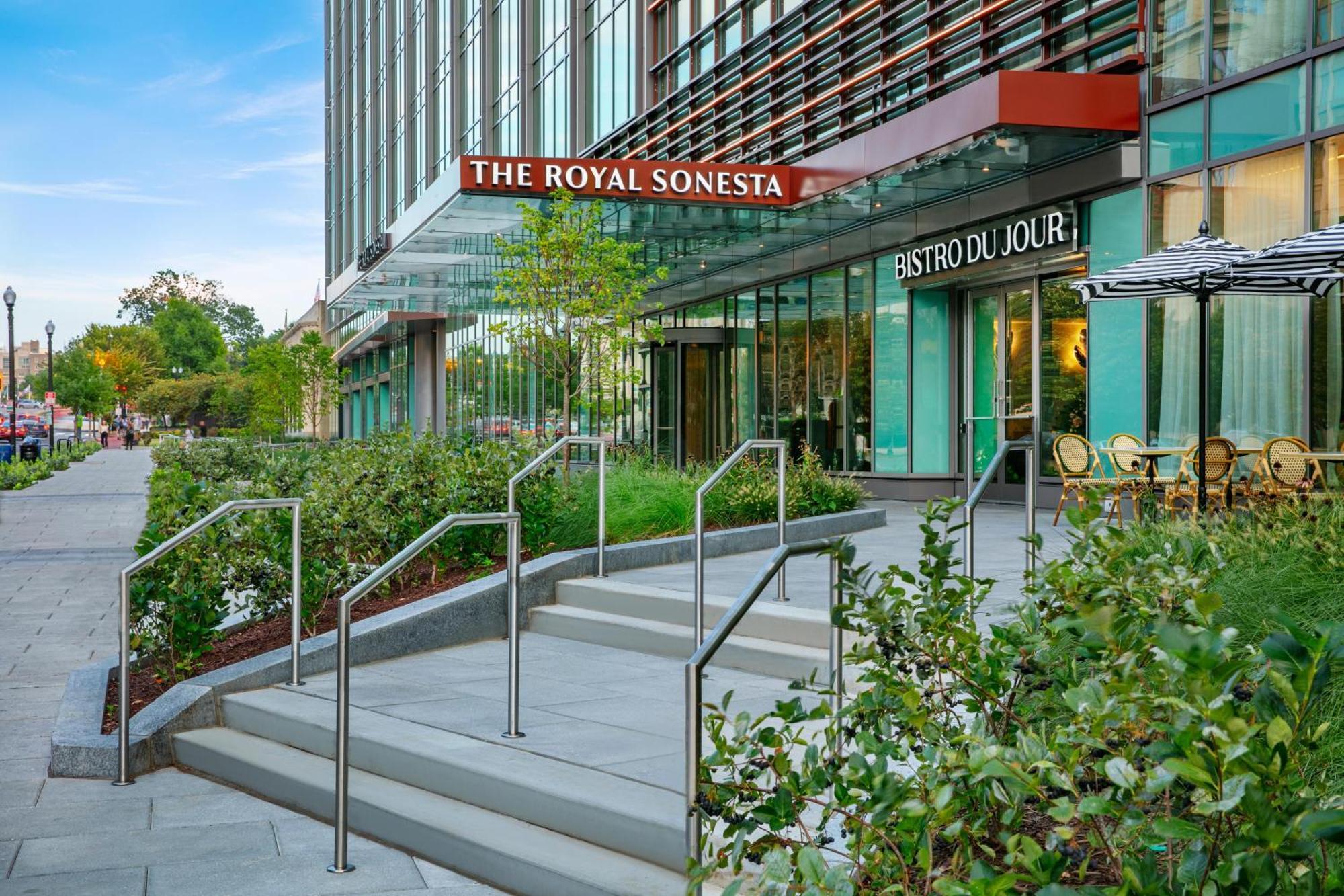 Отель The Royal Sonesta Washington Dc Capitol Hill Экстерьер фото